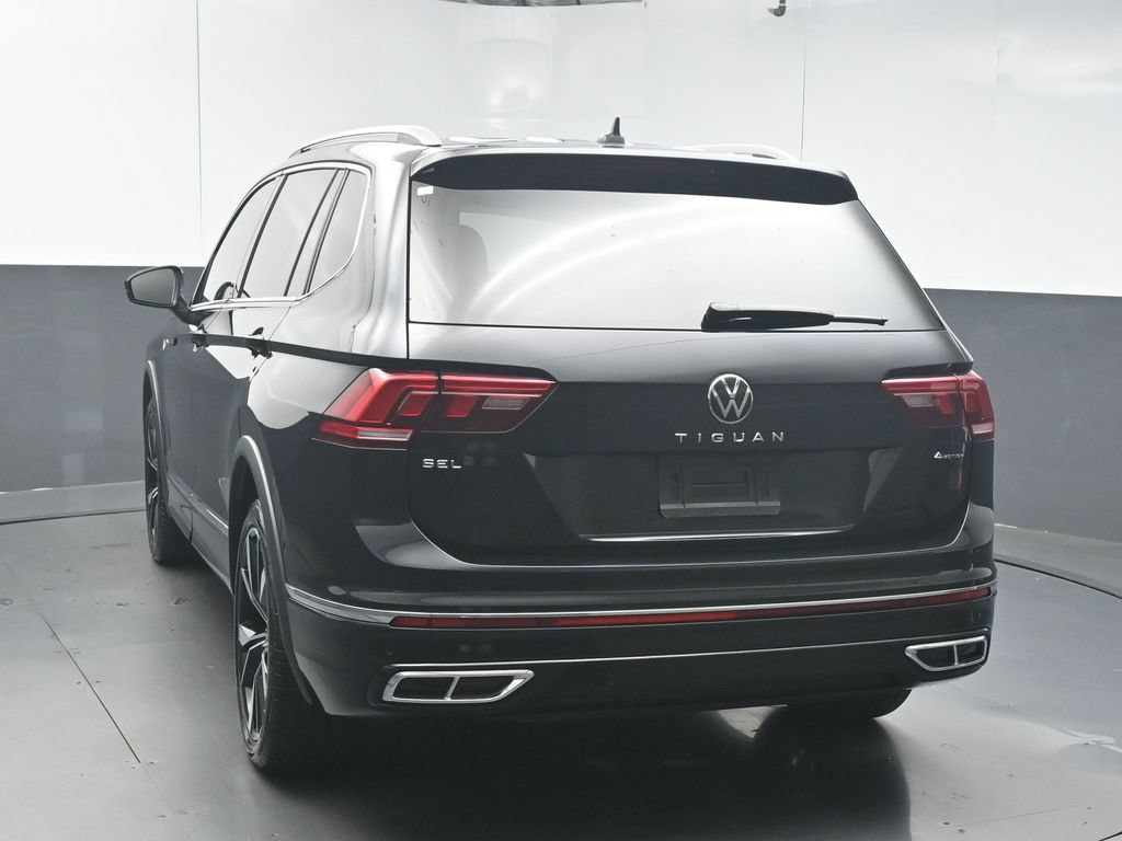 Used 2024 Volkswagen Tiguan SEL R-Line AWD/4WD image 6