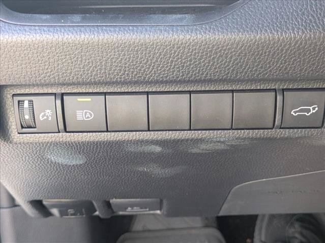 Used 2024 Toyota RAV4 XLE Premium FWD image 10