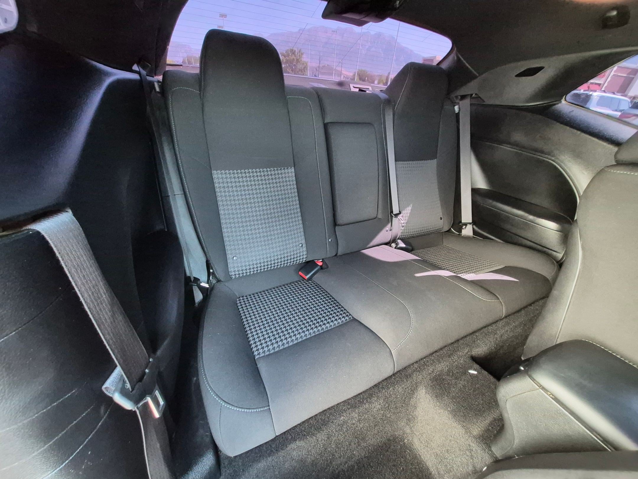 Used 2022 Dodge Challenger R/T Scat Pack w/ Driver Convenience Group RWD image 29