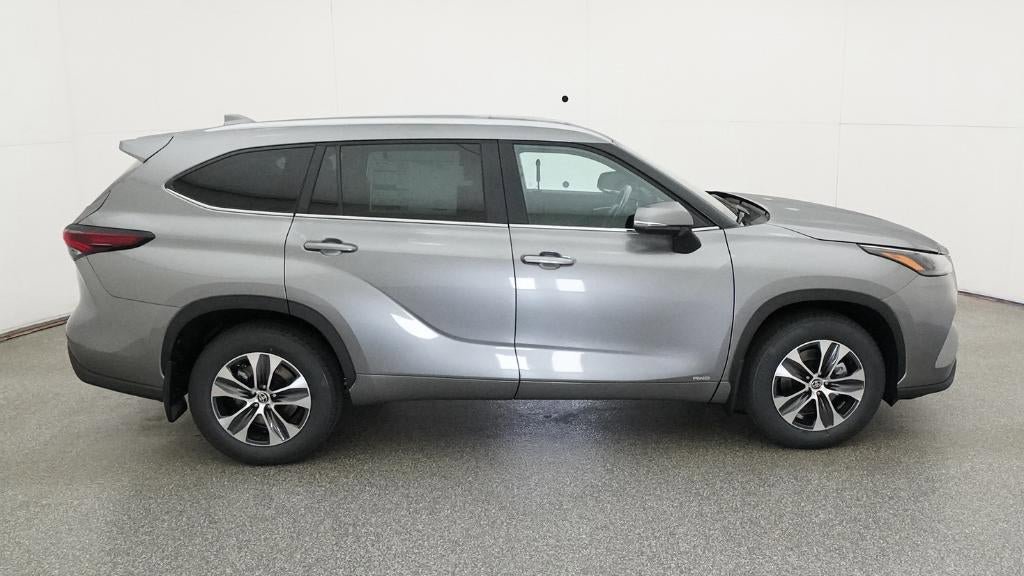 New 2026 Toyota Highlander XLE AWD/4WD image 11