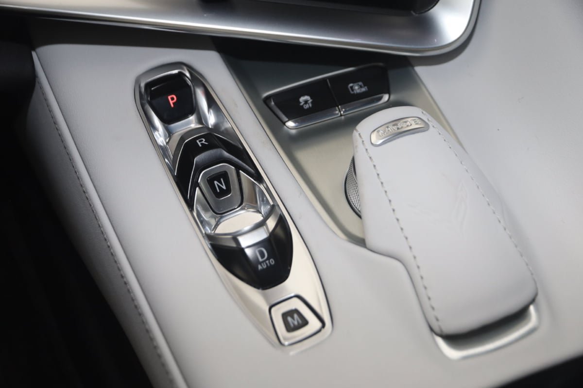 Used 2025 Chevrolet Corvette E-Ray AWD/4WD image 8