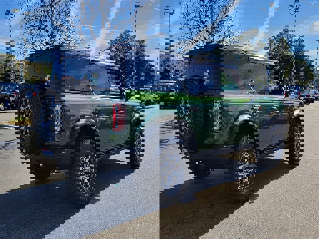 Used 2025 Ford Bronco Badlands image 6