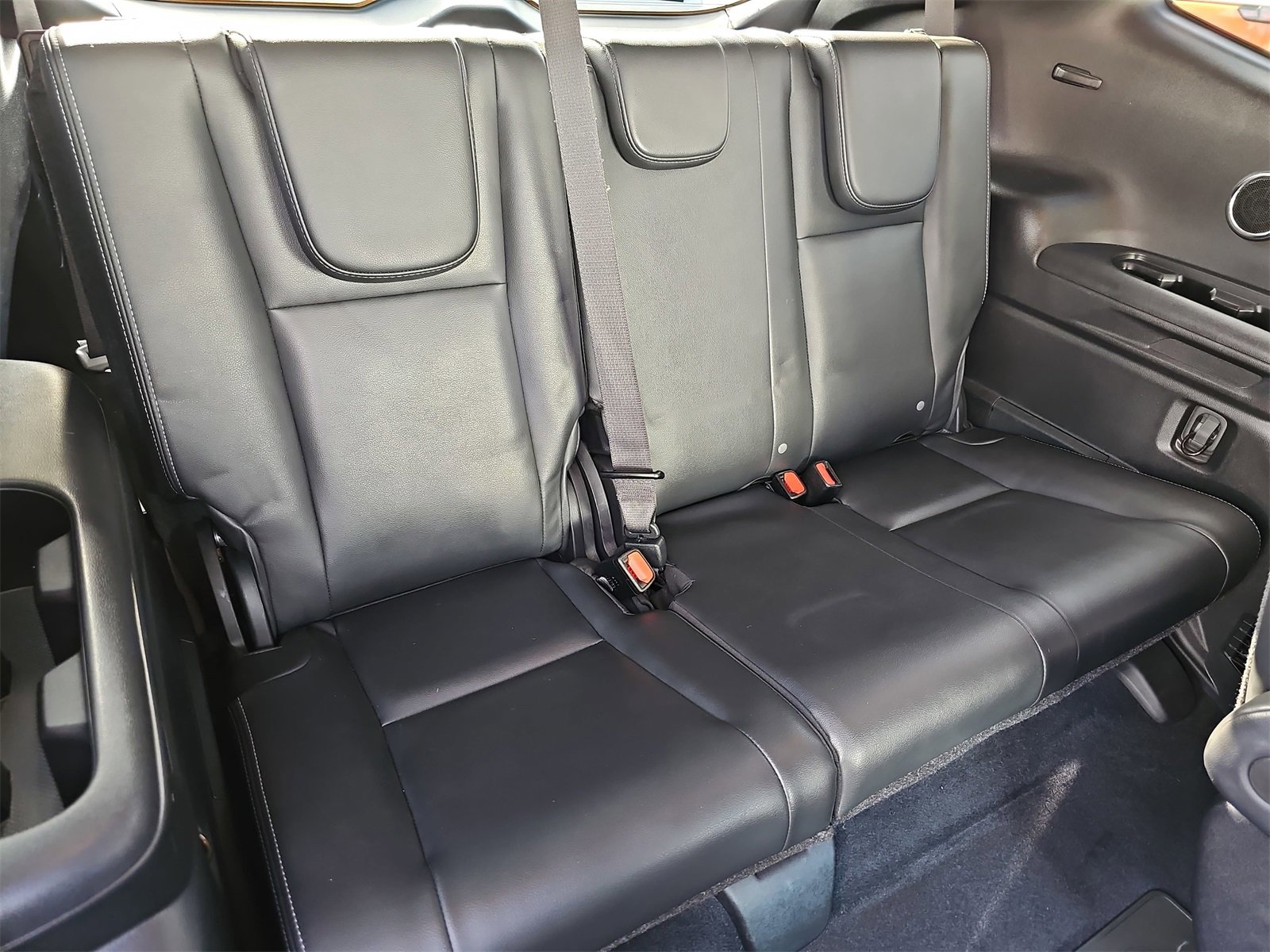 Used 2022 Subaru Ascent Limited w/ Technology Package image 12