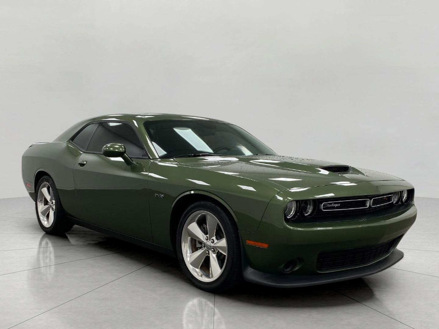 Used 2023 Dodge Challenger R/T image 1