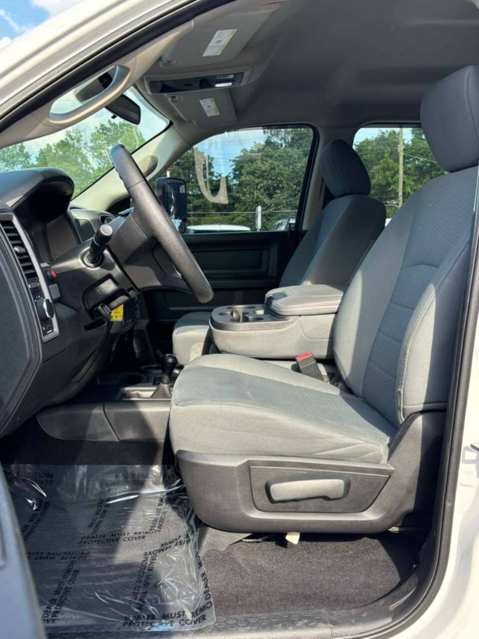 Used 2018 RAM 2500 Tradesman w/ Chrome Appearance Group AWD/4WD image 10