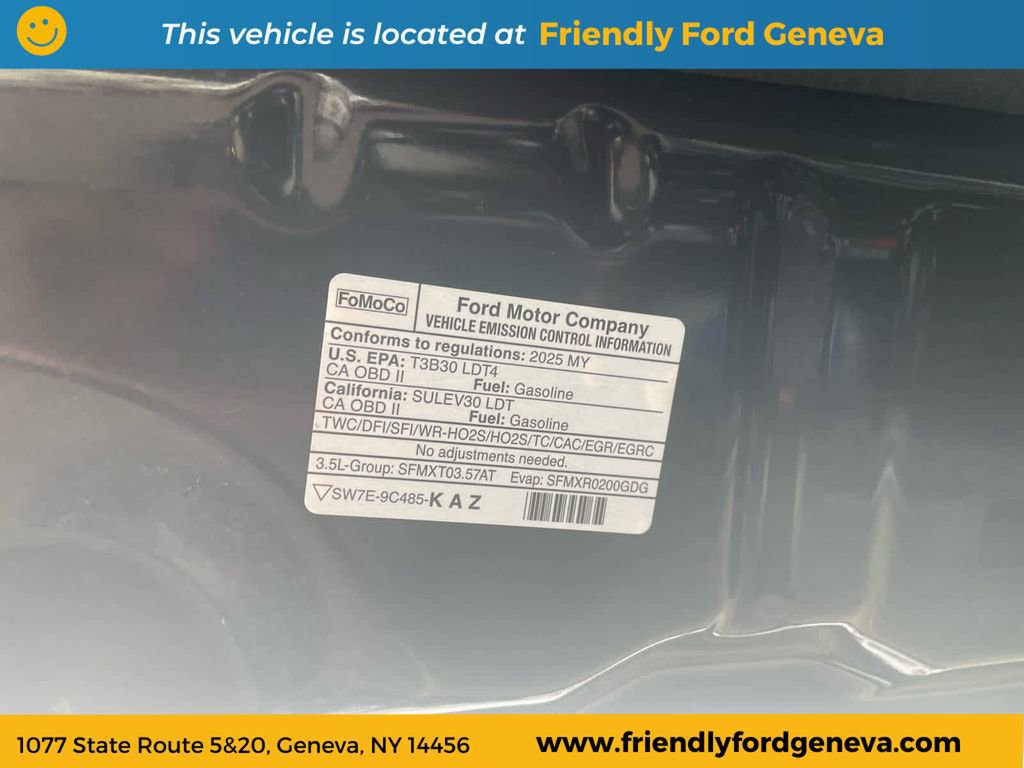 Used 2025 Ford Expedition Active AWD/4WD image 30