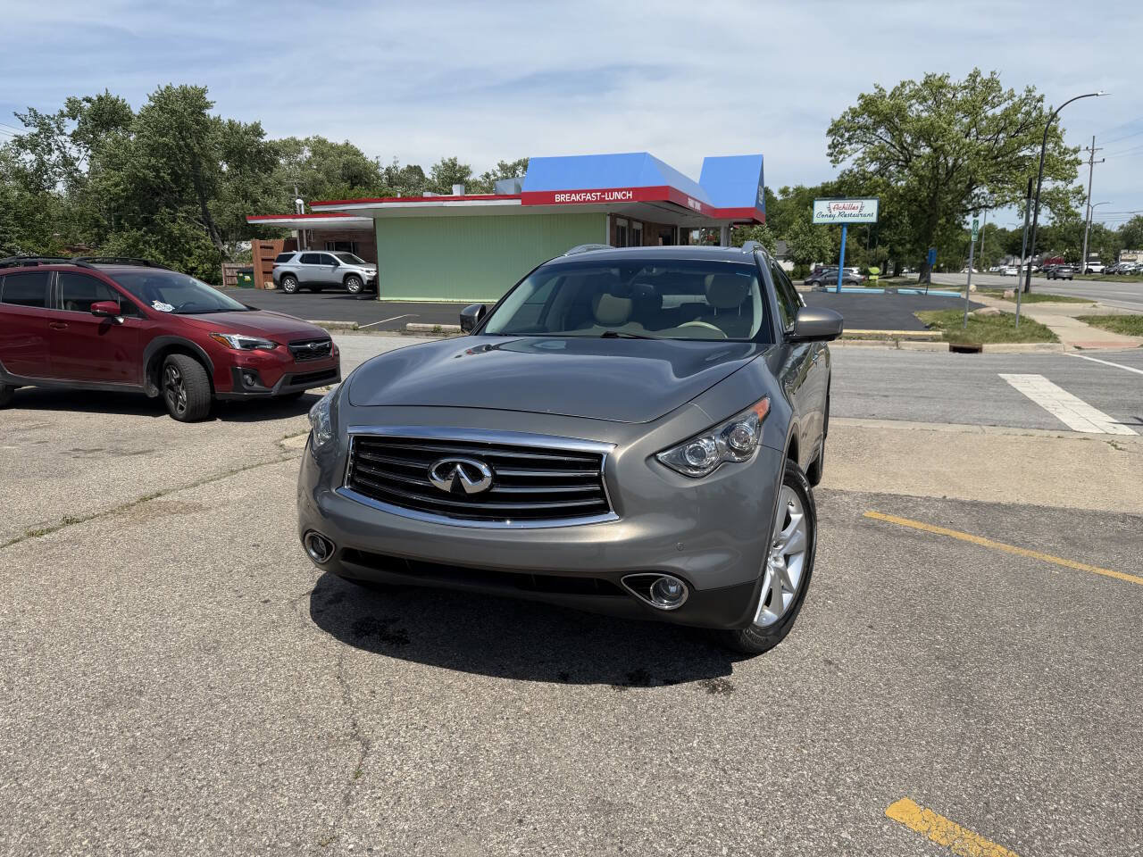Used 2013 INFINITI FX37 AWD w/ Premium Pkg image 5