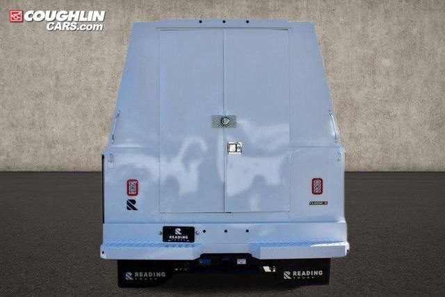 New 2024 RAM 5500 Tradesman w/ Chrome Appearance Group image 10