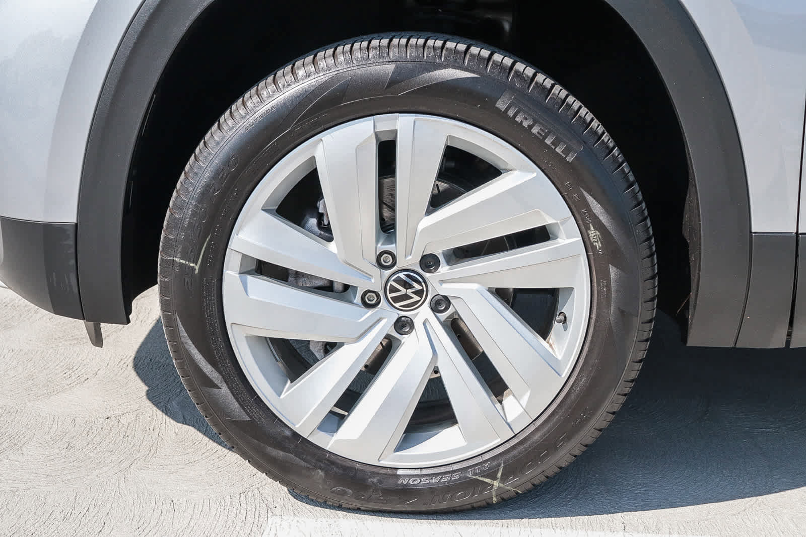 Used 2022 Volkswagen Atlas Cross Sport SE image 10