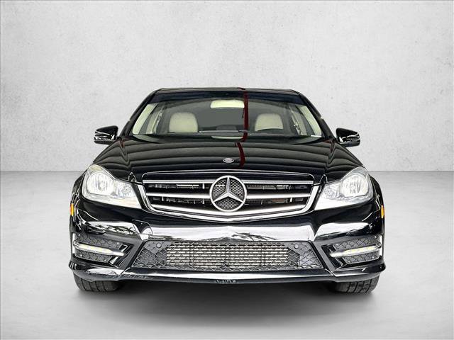 Used 2014 Mercedes-Benz C 250 Sedan image 3