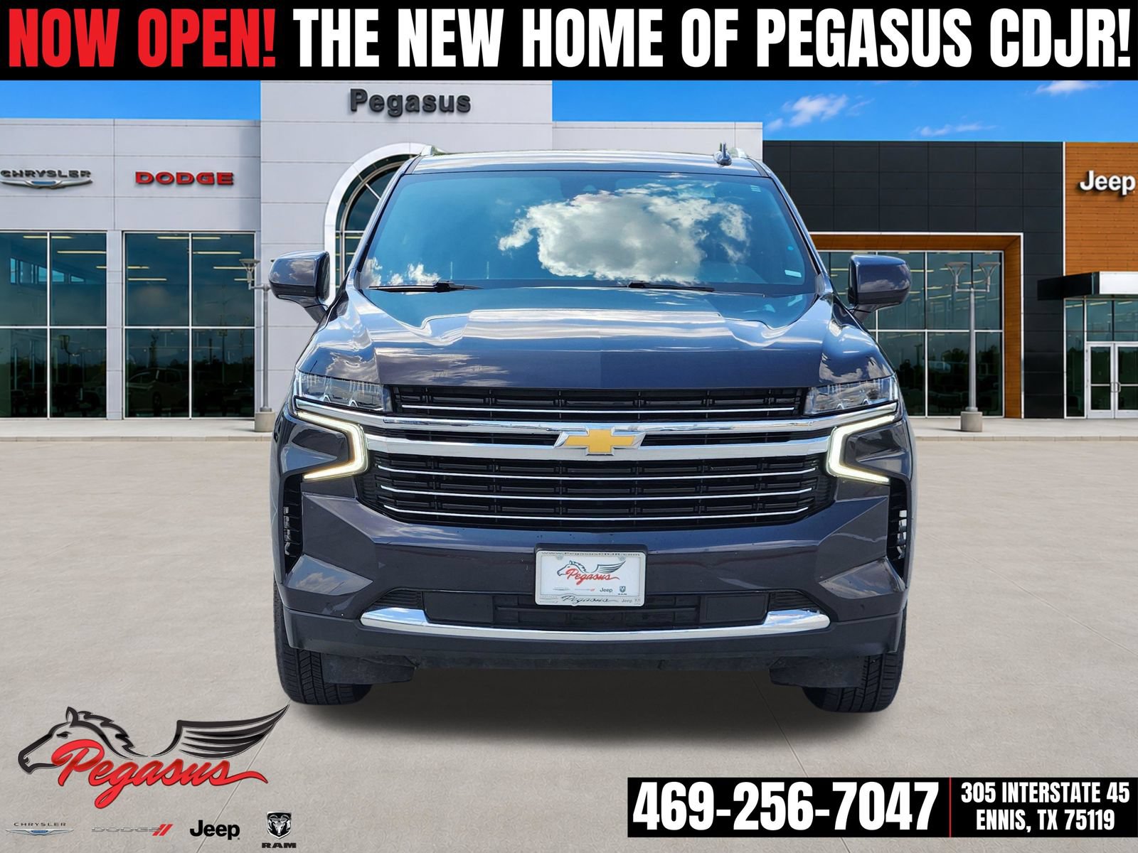 Used 2024 Chevrolet Suburban LT AWD/4WD image 6