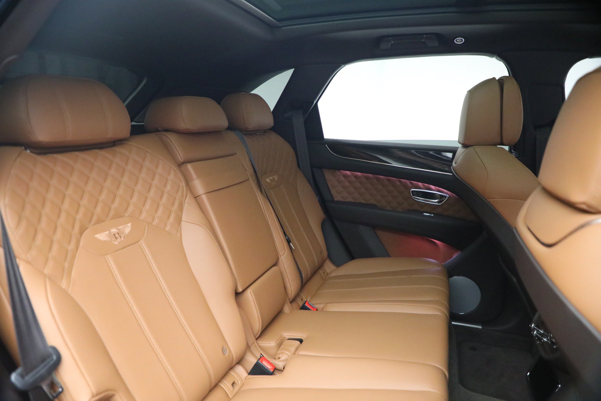 Certified 2021 Bentley Bentayga Speed AWD/4WD image 31