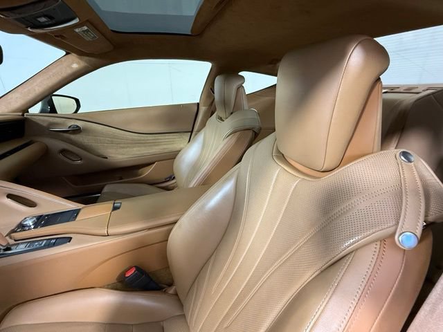 Used 2018 Lexus LC 500 Coupe w/ Touring Package RWD image 17
