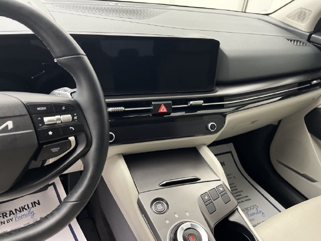 Used 2026 Kia Sportage EX AWD/4WD image 19
