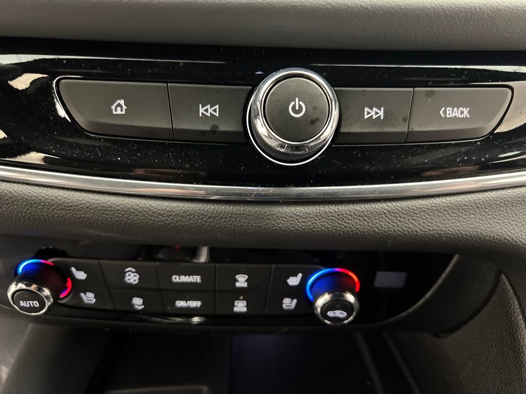 Used 2024 Buick Enclave Premium image 51