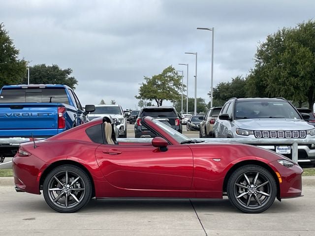 Used 2019 MAZDA MX-5 Miata RF Grand Touring RWD image 4