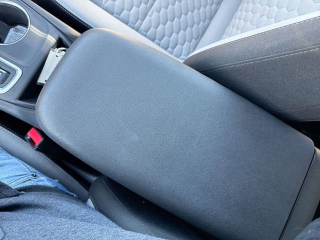 Used 2020 Chevrolet Equinox LS image 20