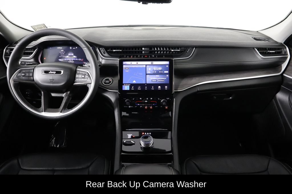 Used 2023 Jeep Grand Cherokee L Limited w/ Luxury Tech Group II AWD/4WD image 13