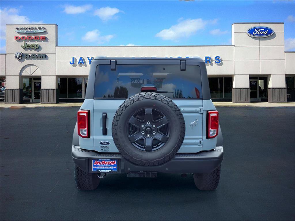 Certified 2023 Ford Bronco Black Diamond image 3