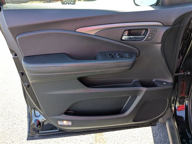 Used 2023 Honda Ridgeline RTL-E image 12