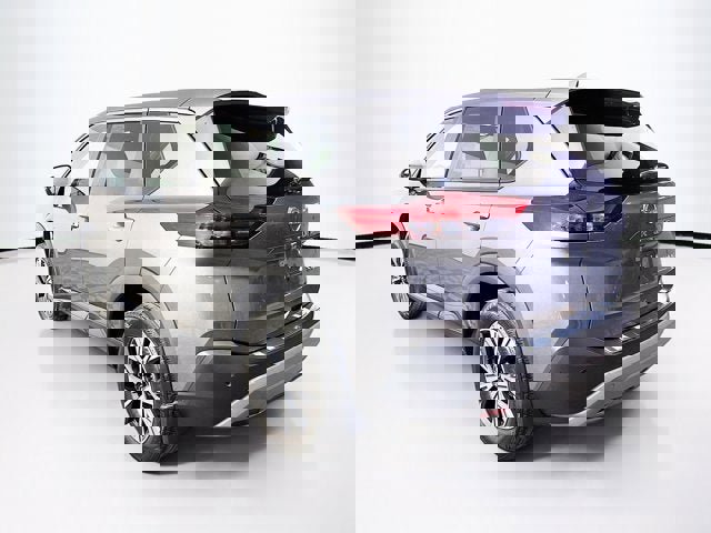 Certified 2023 Nissan Rogue SV image 7