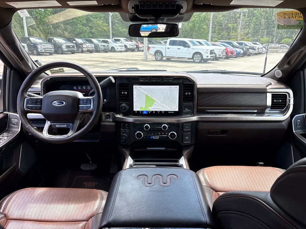 Used 2023 Ford F250 King Ranch w/ FX4 Off-Road Package AWD/4WD image 7