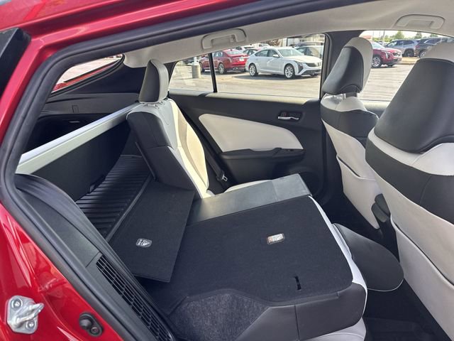 Used 2018 Toyota Prius Prime Advanced FWD image 15