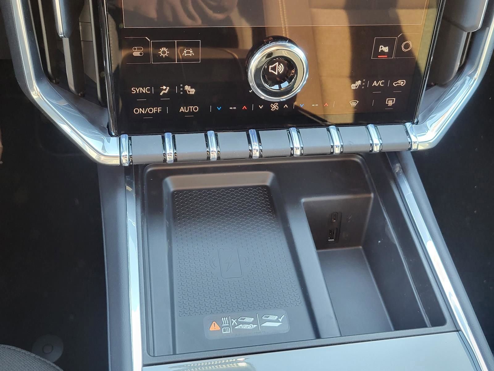 New 2026 GMC Acadia Elevation FWD image 10