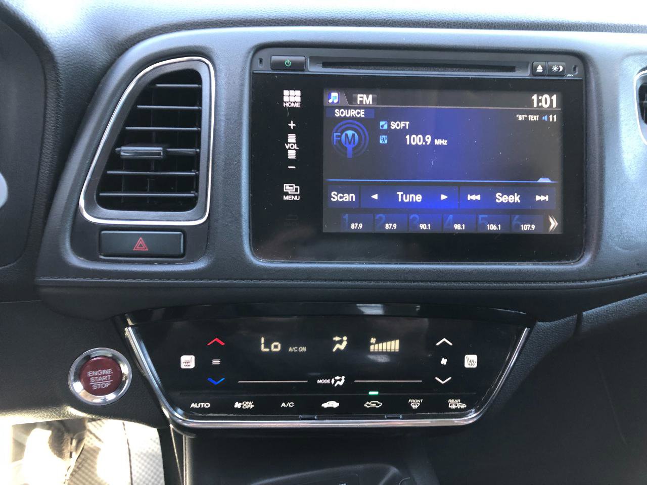 Used 2017 Honda HR-V EX image 18
