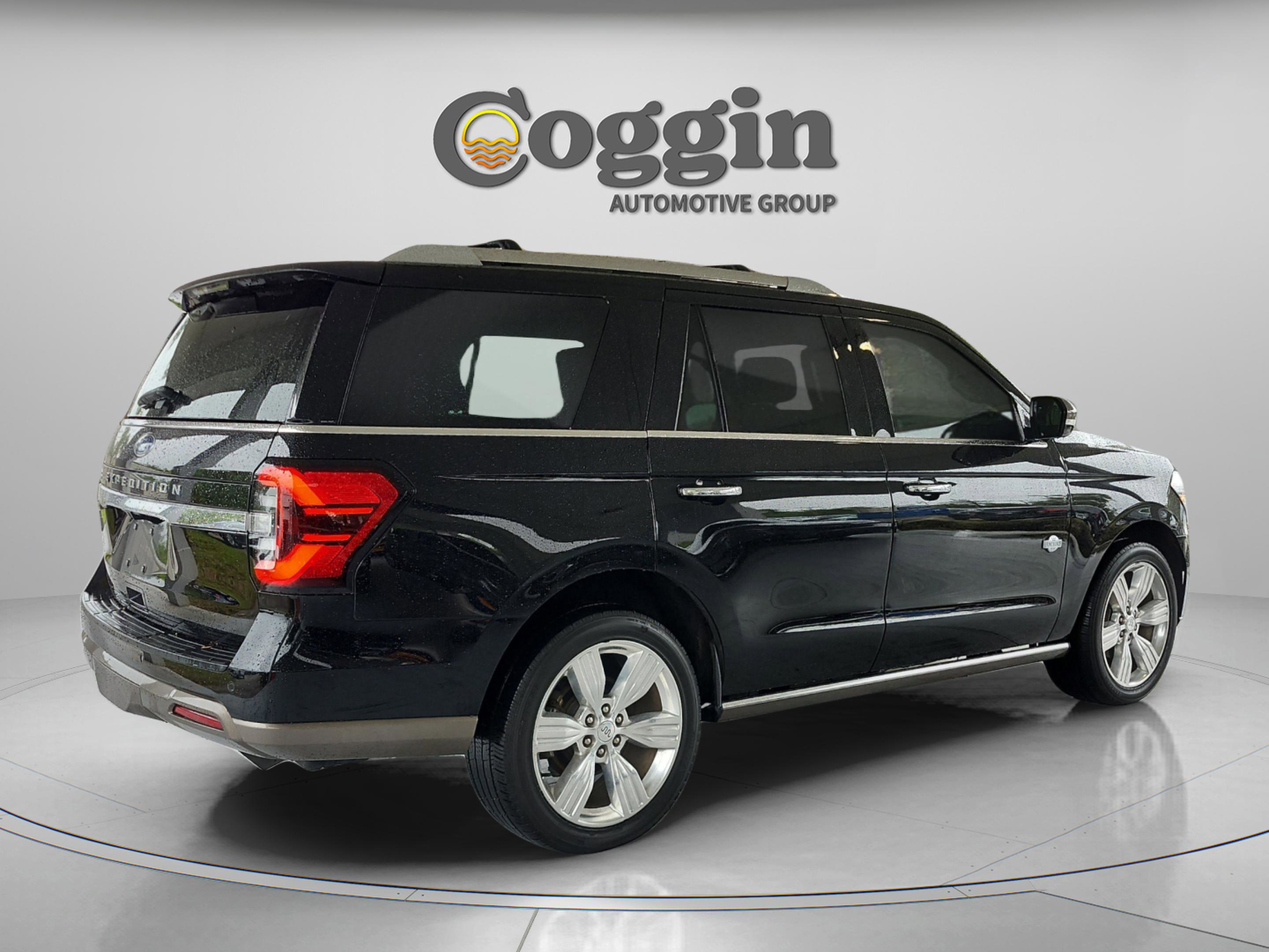 Certified 2022 Ford Expedition King Ranch RWD image 5