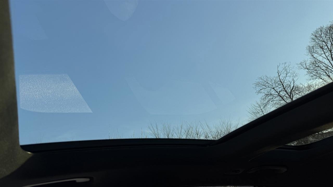 Used 2021 Mercedes-Benz GLC 43 AMG 4MATIC image 57