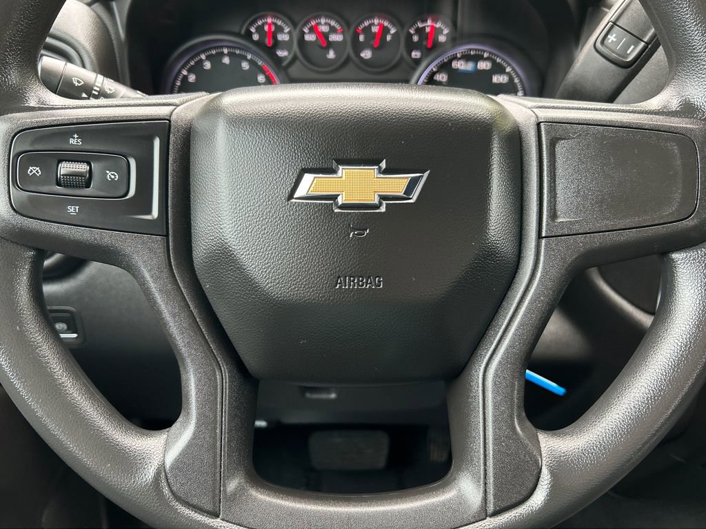 Used 2020 Chevrolet Silverado 1500 Custom w/ Custom Value Package AWD/4WD image 10