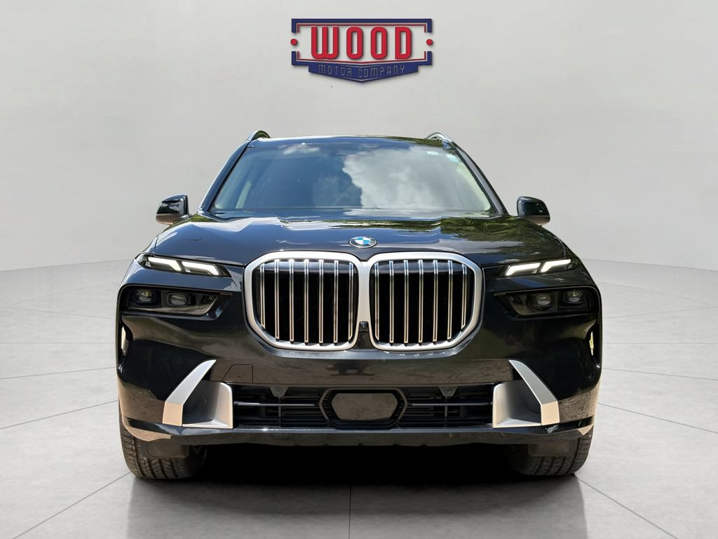 Used 2023 BMW X7 xDrive40i w/ Premium Package AWD/4WD image 5