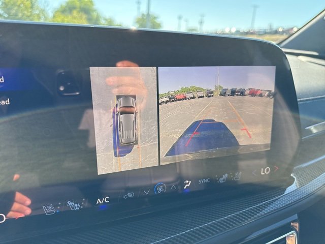 New 2026 Chevrolet Traverse High Country w/ LPO, Floor Liner Package image 27