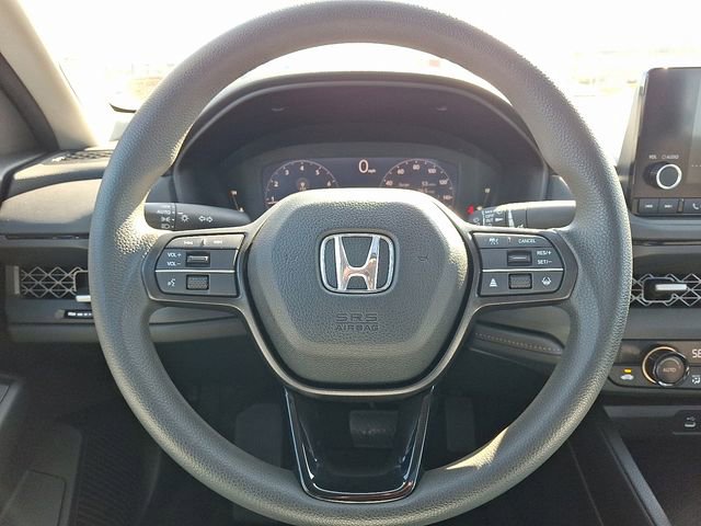 Certified 2023 Honda Accord EX image 15