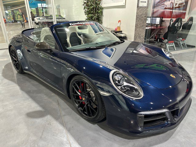 Used 2019 Porsche 911 Carrera GTS RWD image 12