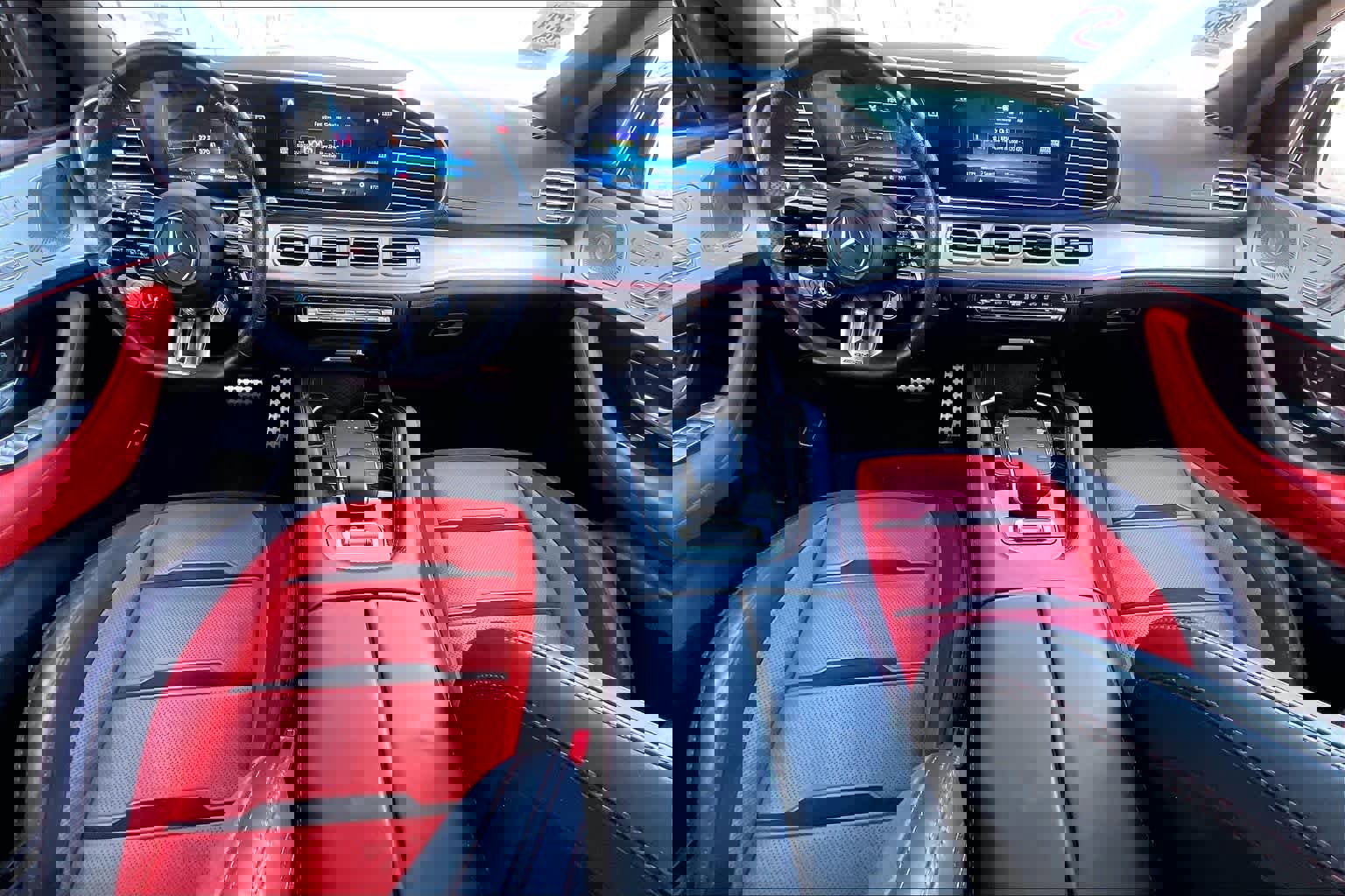 Used 2024 Mercedes-Benz GLE 53 AMG 4MATIC Coupe image 13