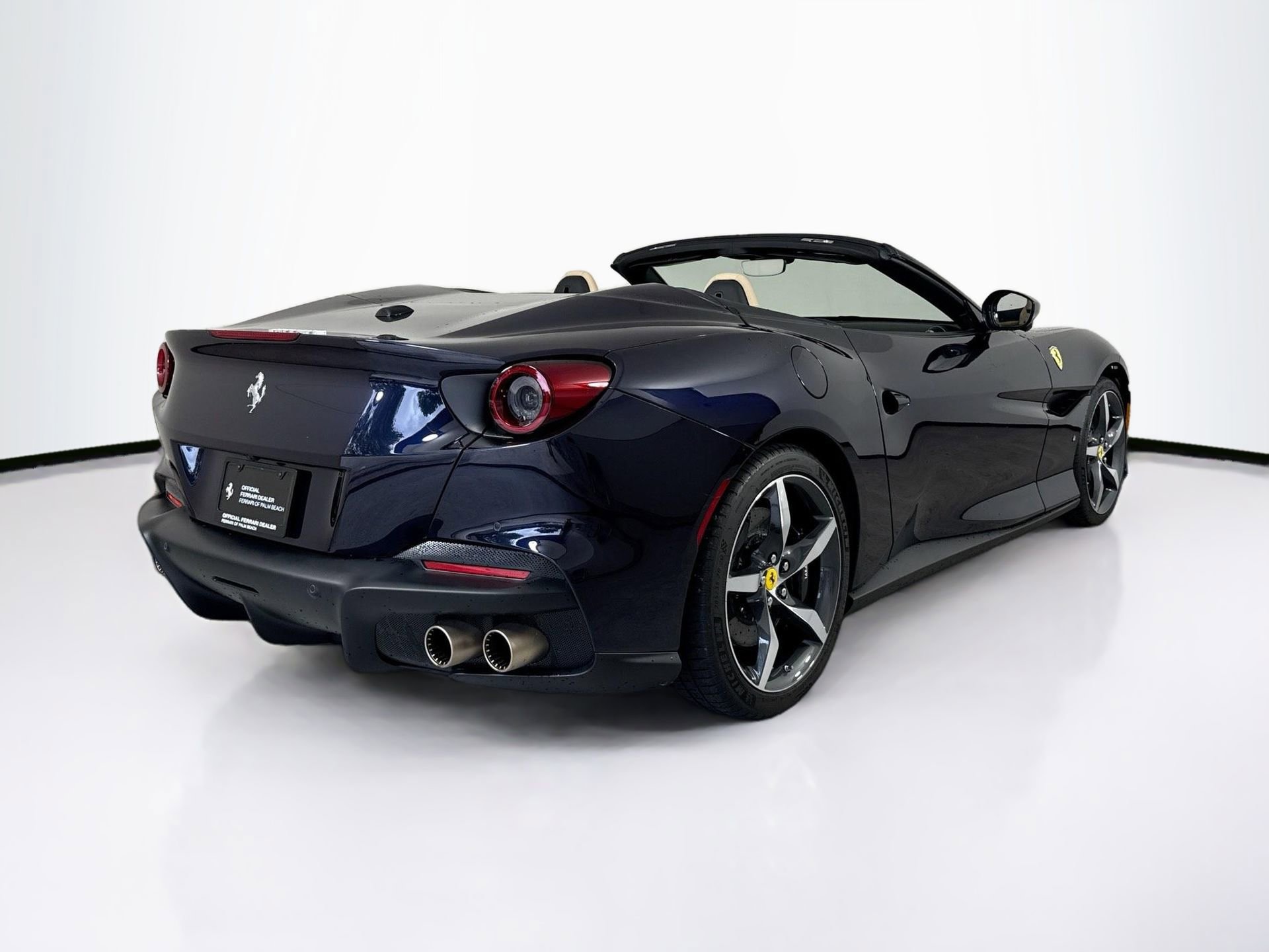 Certified 2023 Ferrari Portofino M RWD image 7