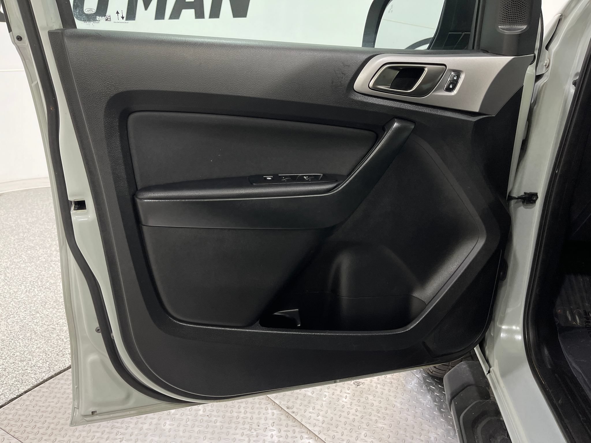Used 2021 Ford Ranger XLT w/ Equipment Group 301A Mid AWD/4WD image 13