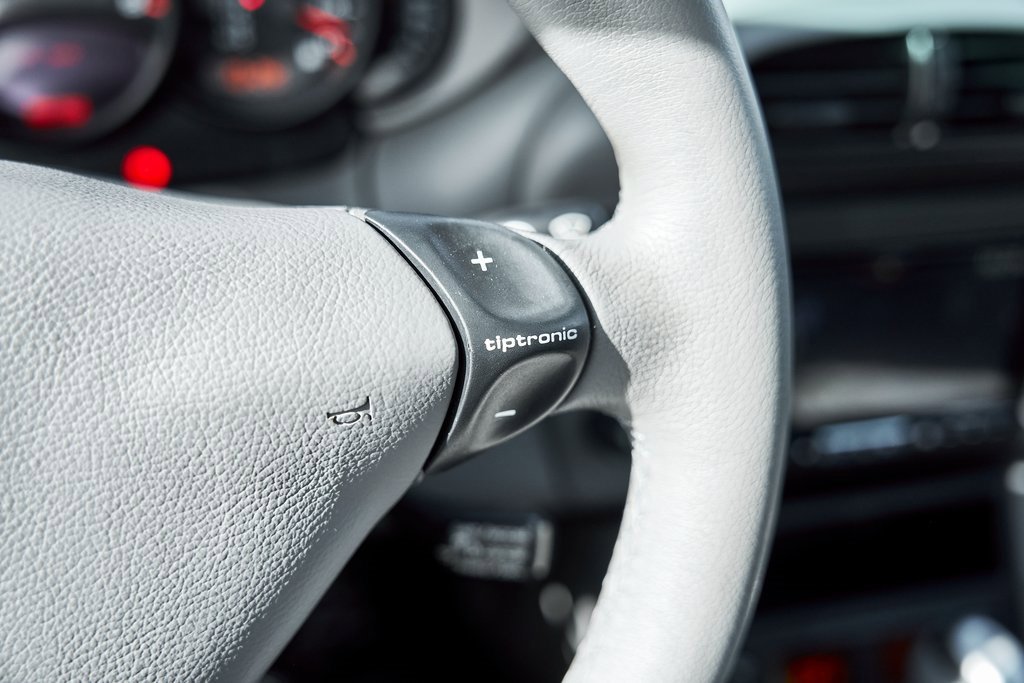 Used 2002 Porsche 911 Carrera image 51