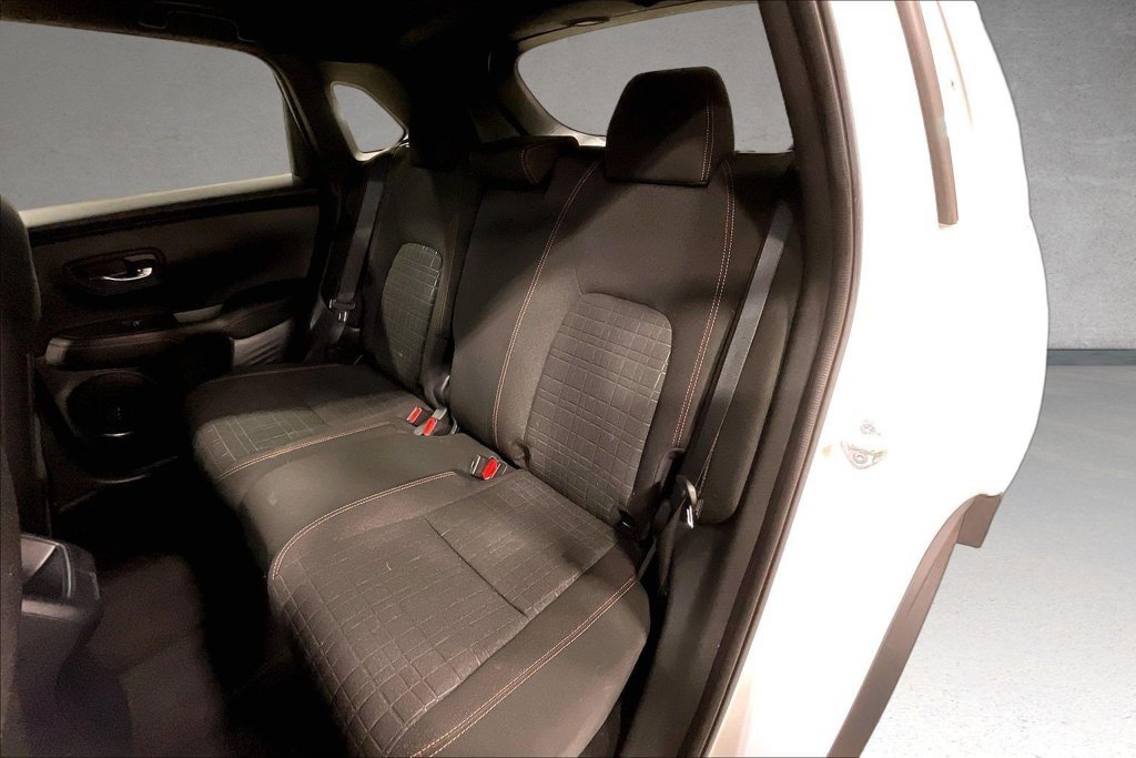 Used 2024 Honda HR-V Sport image 22