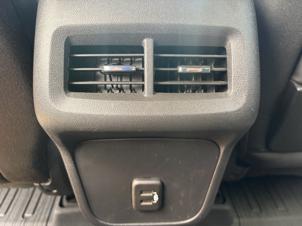 Used 2021 GMC Terrain SLE w/ Driver Convenience Package FWD image 29
