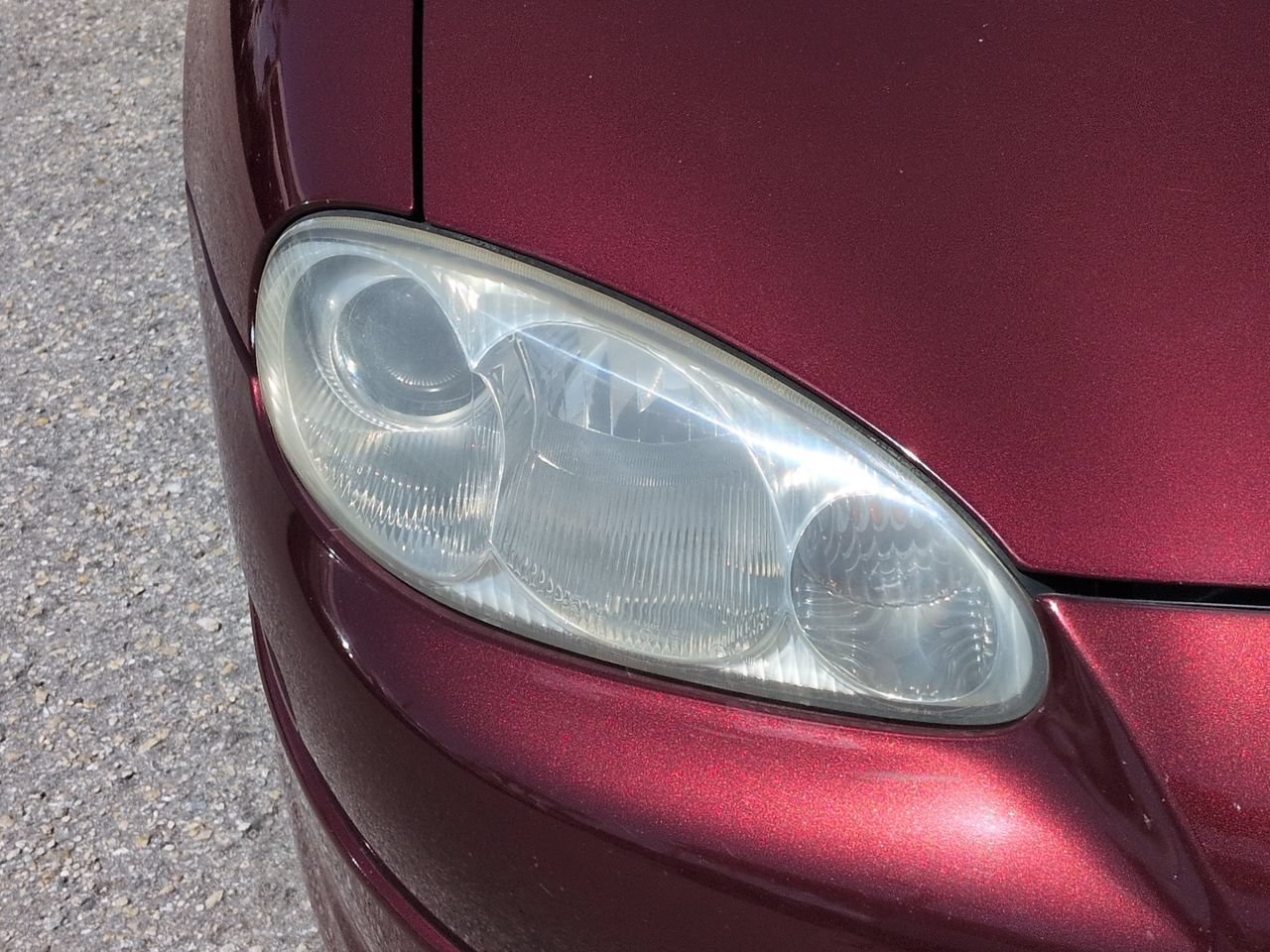 Used 2003 MAZDA MX-5 Miata RWD image 10