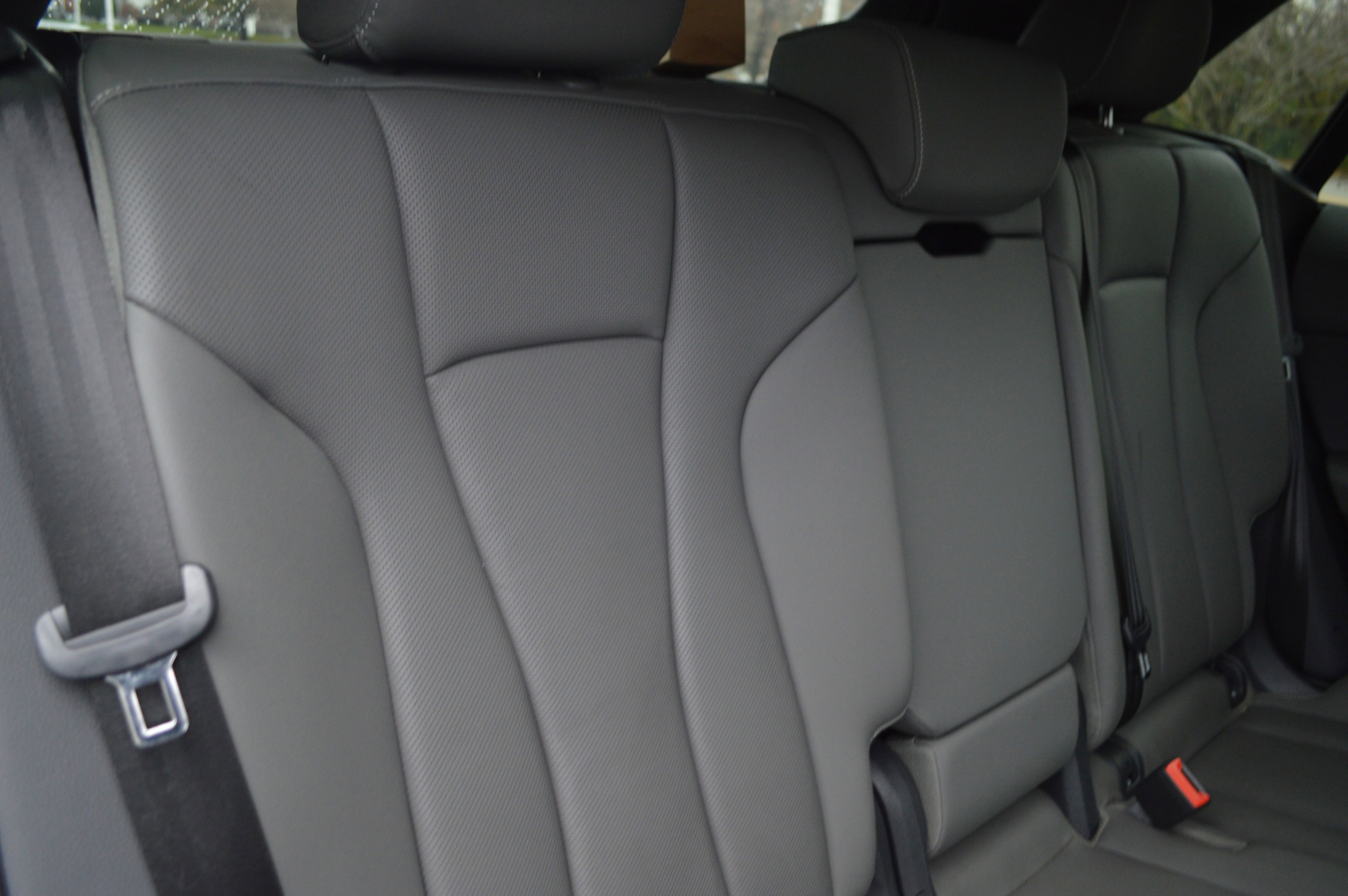 Used 2020 Audi Q8 Premium Plus image 34