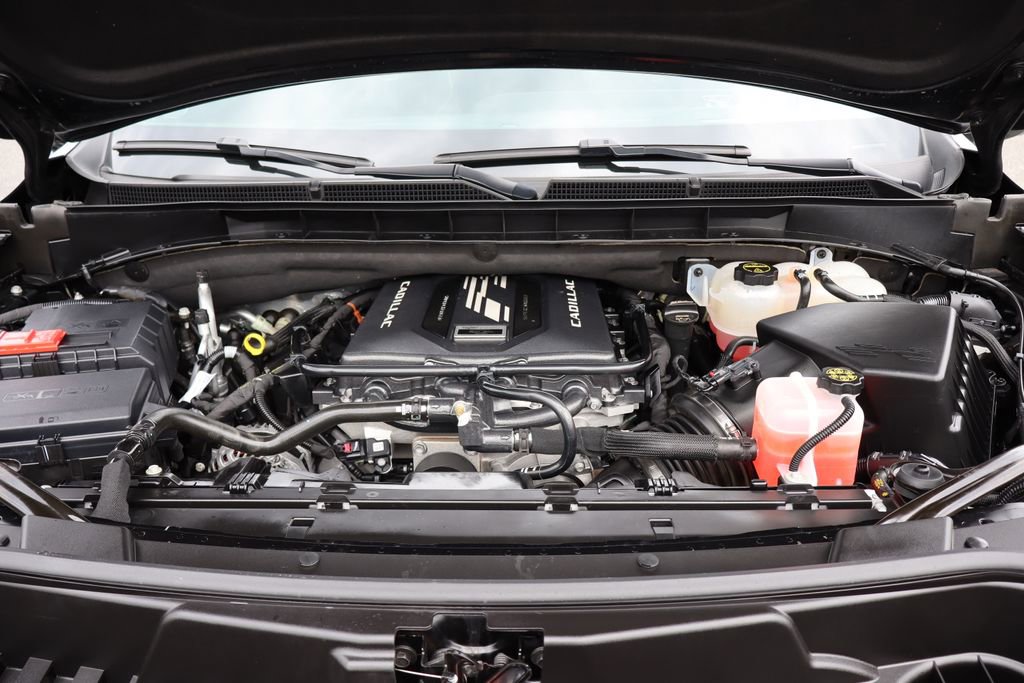 Used 2024 Cadillac Escalade ESV V w/ LPO, ONYX Package AWD/4WD image 52