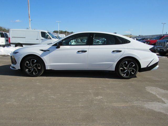 Used 2024 Hyundai Sonata SEL image 2