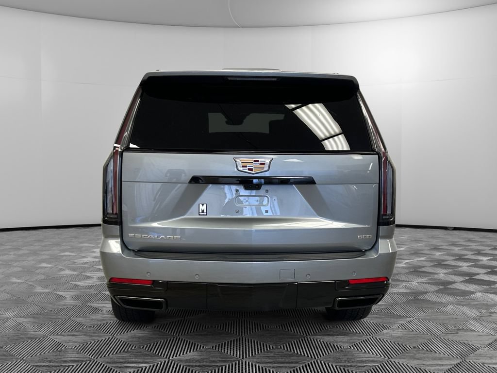 Used 2025 Cadillac Escalade Sport Platinum w/ LPO, Floor Liner Package AWD/4WD image 4