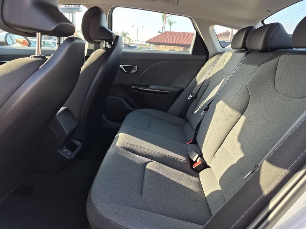 New 2026 Kia K4 FWD image 25