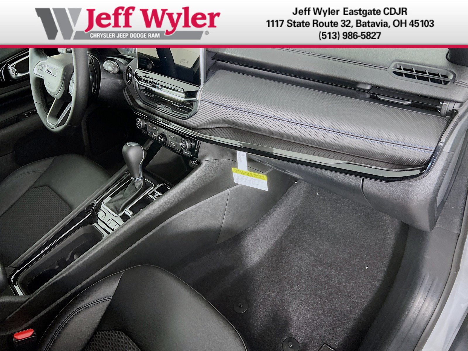 New 2026 Jeep Compass Latitude AWD/4WD image 21