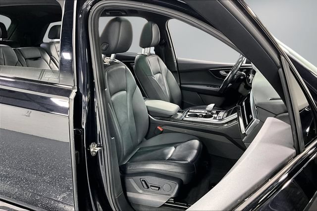 Used 2021 Audi Q7 3.0T Premium Plus w/ Premium Plus Package AWD/4WD image 28